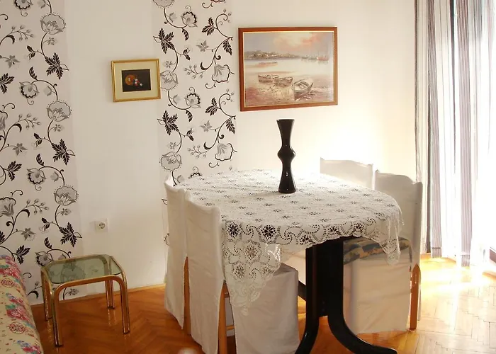 Apartamento With A Parking Space Vantacici, Krk - 5386 Malinska