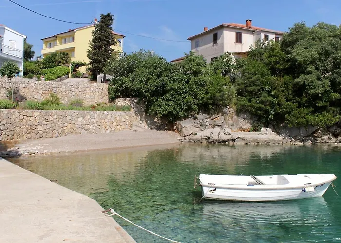 With A Parking Space Vantacici, Krk - 5386 Apartment Malinska