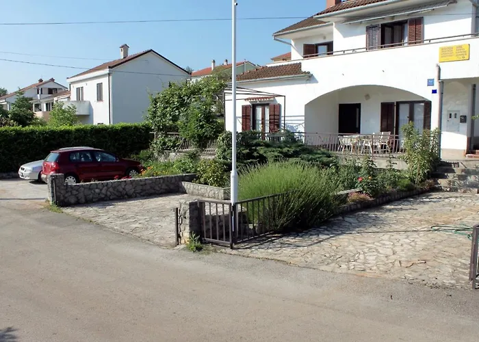 Apartment With A Parking Space Vantacici, Krk - 5386