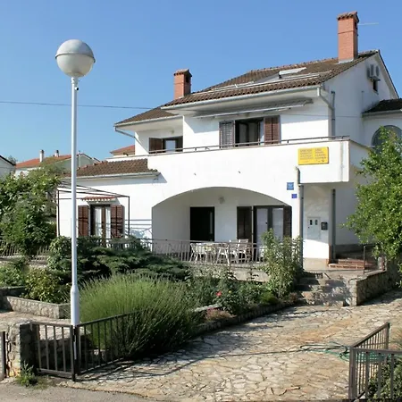 With A Parking Space Vantacici, Krk - 5386 Apartman